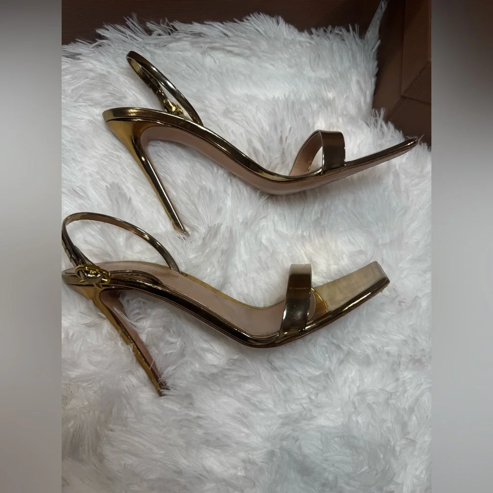 Gianvito Rossi Metallic Gold Heels - Picture 5 of 16